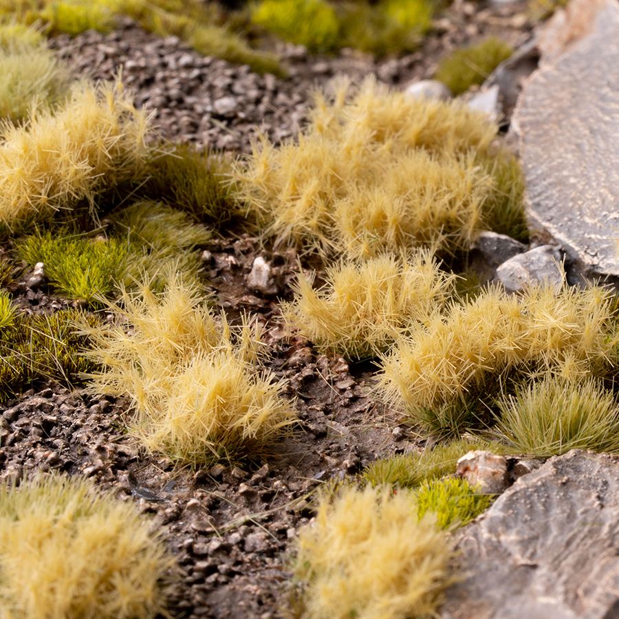 Gamer's Grass Dense Beige Tufts 6mm